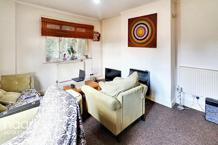 1 Bedroom Apartment For Sale In West Walk, Leicester, LE1