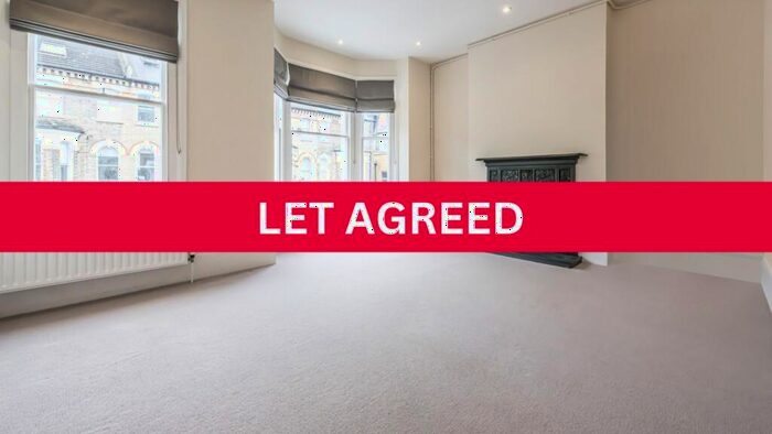 1 Bedroom Flat To Rent In Sangora Road, Battersea, London, SW11
