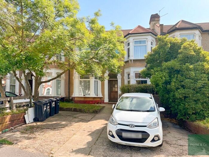 1 Bedroom Flat For Sale In Northbrook Road, Ilford, IG1