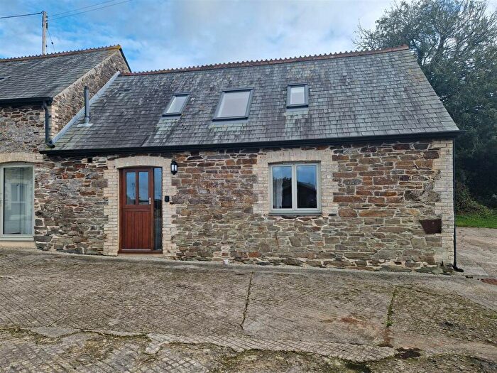 2 Bedroom Barn Conversion To Rent In St. Ewe, St. Austell, PL26