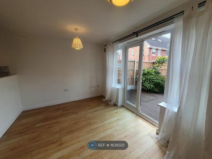 3 Bedroom Terraced House To Rent In Panama Circle, Derby, DE24