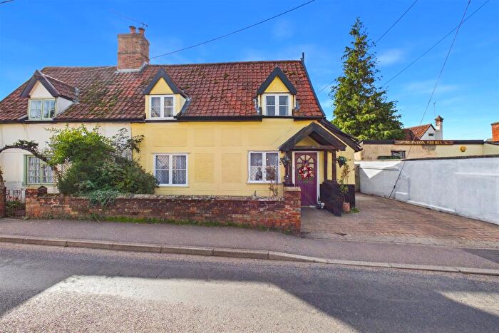3 Bedroom Cottage For Sale In Old Bury Road, Stanton, Bury St. Edmunds, IP31