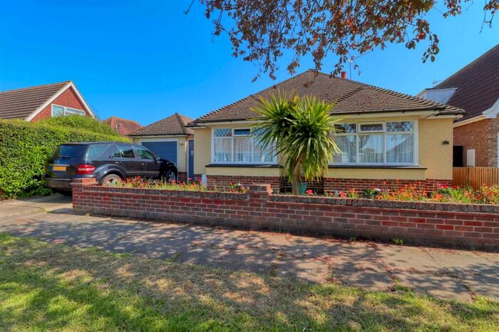 2 Bedroom Bungalow For Sale In Preston Road, Holland On Sea, CO15