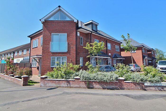 2 Bedroom Flat For Sale In Chapel Court, Pyrford Close, Waterlooville, PO7
