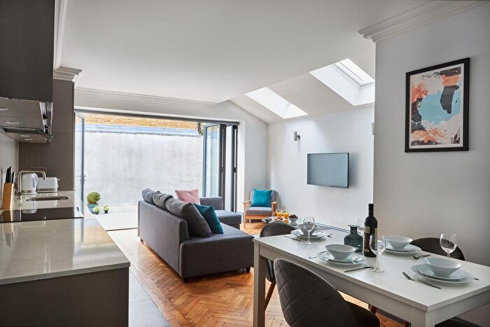 2 Bedroom Flat For Sale In Ongar Road, West Brompton, London, SW6