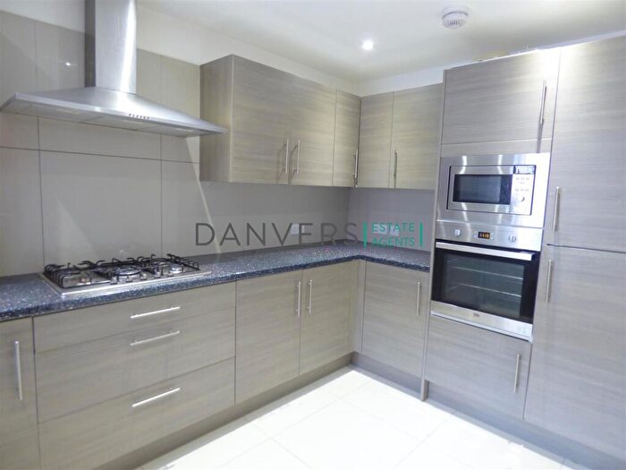 4 Bedroom Detached House To Rent In Ridley Street, Leicester, LE3