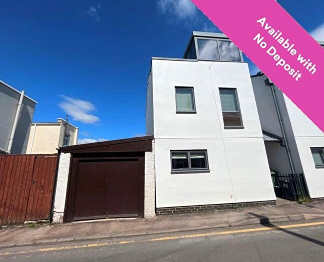 3 Bedroom End Of Terrace House To Rent In Upper Bath Street, Cheltenham, GL50