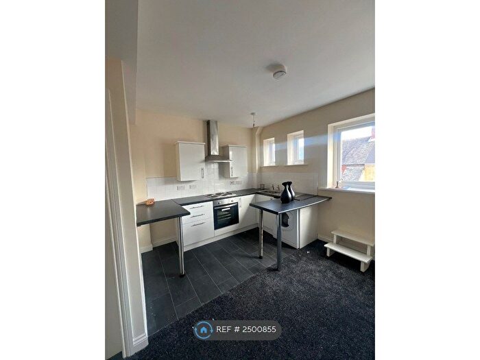 2 Bedroom Flat To Rent In Windsor Terrace, Sunderland, SR2