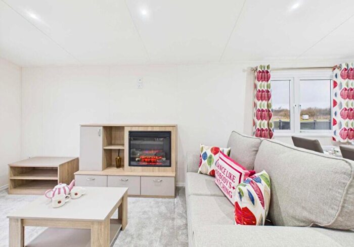 2 Bedroom Mobile Home For Sale In Ullswater Heights Holiday Home And Lodge Park Silver Howe, Newbiggin, Penrith, CA11