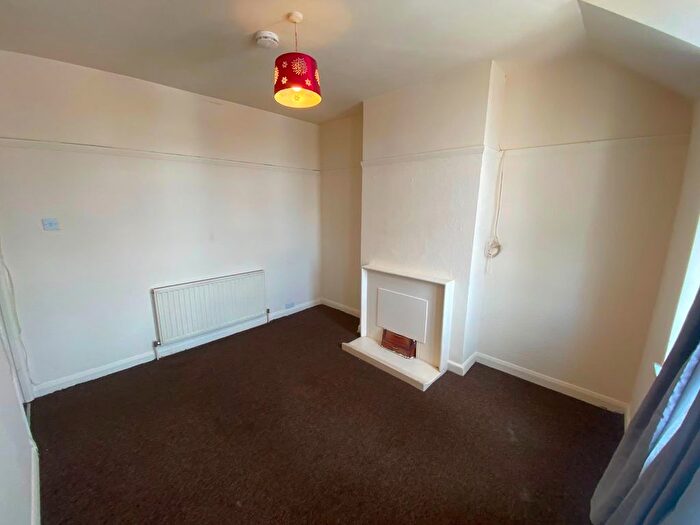 2 Bedroom Flat To Rent In B Tudor Parade, High Road, Romford, RM6