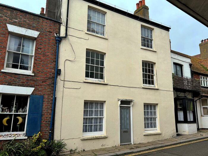 2 Bedroom Flat To Rent In All Saints Street, Hastings, TN34