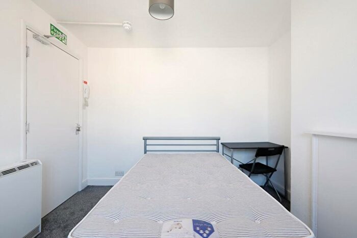 1 Bedroom Flat To Rent In Norfolk Square, Brighton, BN1
