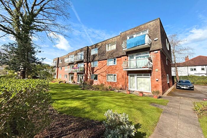 2 Bedroom Flat For Sale In Sandringham Court, A Maple Road West, Manchester, M23