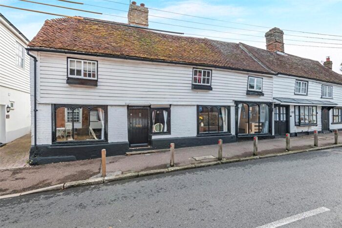 3 Bedroom House For Sale In Church Street, Cliffe, Rochester, Kent, ME3