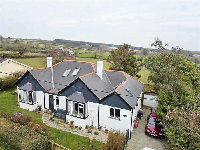 4 Bedroom Detached Bungalow For Sale In Laneast, Launceston, PL15