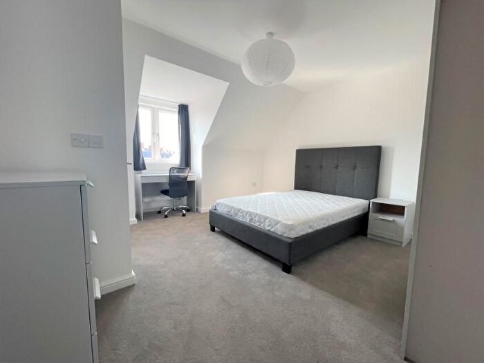 2 Bedroom Apartment To Rent In Violet Croft, Ampthill Gardens, Ampthill, MK45