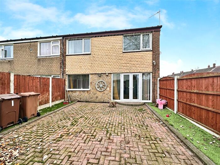 3 Bedroom End Of Terrace House For Sale In Pattens Close, Netherton, Merseyside, L30