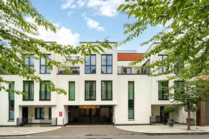 1 Bedroom Flat For Sale In Lyons Place, St John's Wood, NW8