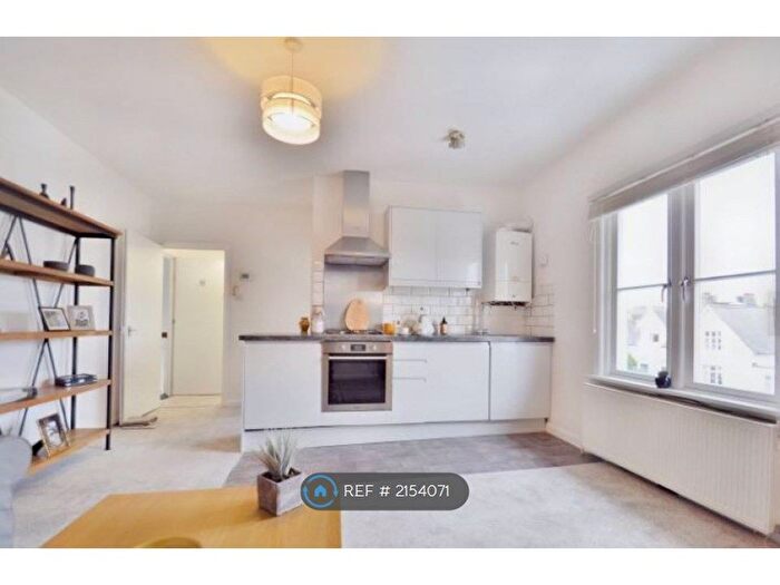 1 Bedroom Flat To Rent In St. Stephens Avenue, London, W12