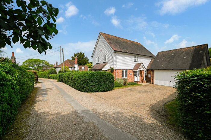 4 Bedroom Detached House For Sale In Sheldwich Lees, Faversham, Kent, ME13