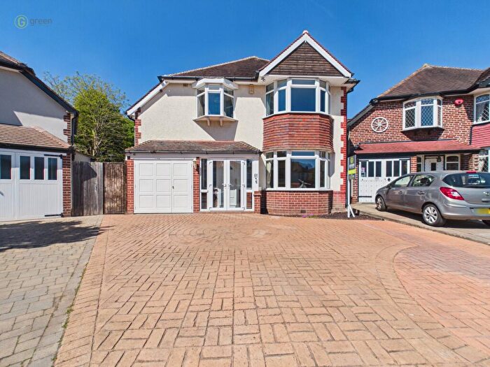 4 Bedroom Detached House For Sale In Greenside Road, Erdington, Birmingham, B24