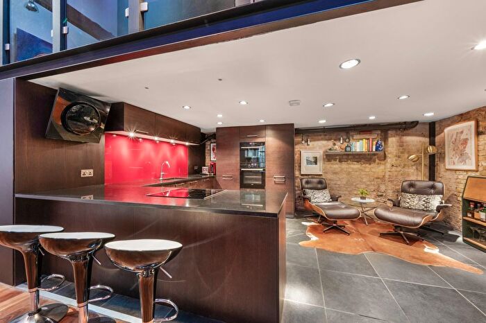 2 Bedroom Flat To Rent In Alaska Buildings, Grange Road, SE1