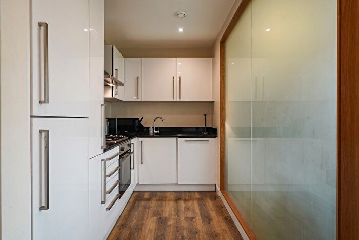 2 Bedroom Flat To Rent In Gray's Inn Road, London, WC1X