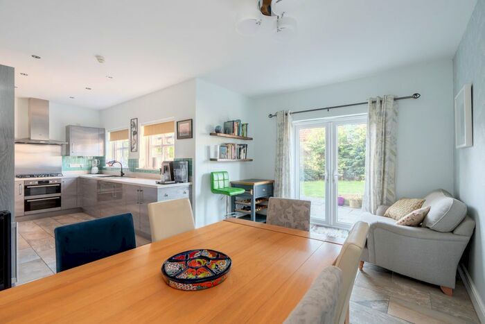 5 Bedroom Villa For Sale In Moncrieff Walk, Haddington, EH41