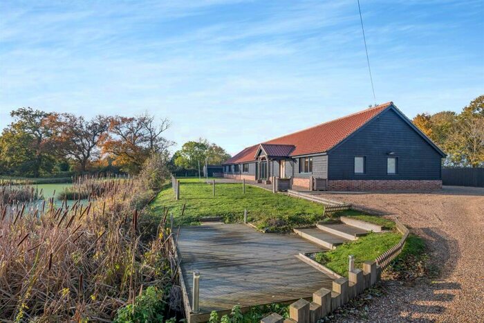 5 Bedroom Barn Conversion For Sale In Rectory Road, Tivetshall St. Mary, Norwich, NR15