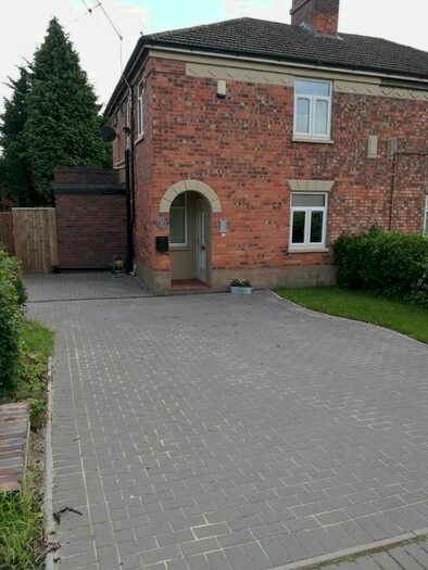 3 Bedroom Semi-Detached House To Rent In Water Orton Lane, Minworth, Sutton Coldfield, B76