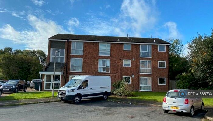 1 Bedroom Flat To Rent In Hardwicke Place, London Colney, St. Albans, AL2