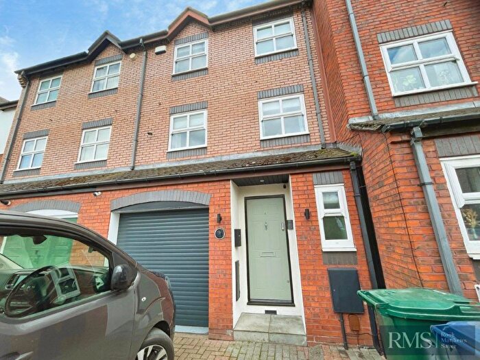 2 Bedroom Mews To Rent In Merchants Wharf, Newcastle Upon Tyne, NE6