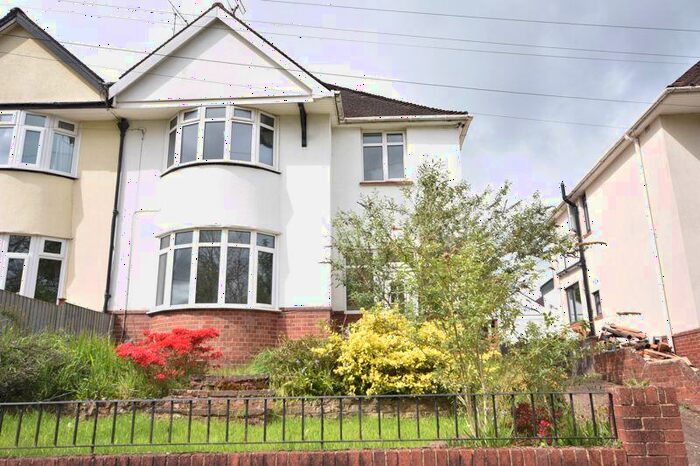 3 Bedroom Semi-Detached House To Rent In Vaughan Road, Exeter, EX1