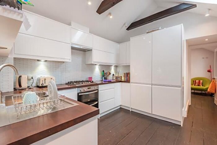 3 Bedroom Terraced House To Rent In Petersham Road, Richmond, TW10