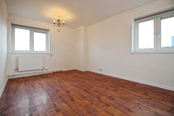 1 Bedroom Flat To Rent In Ranwell Close, Beale Road, London, E3