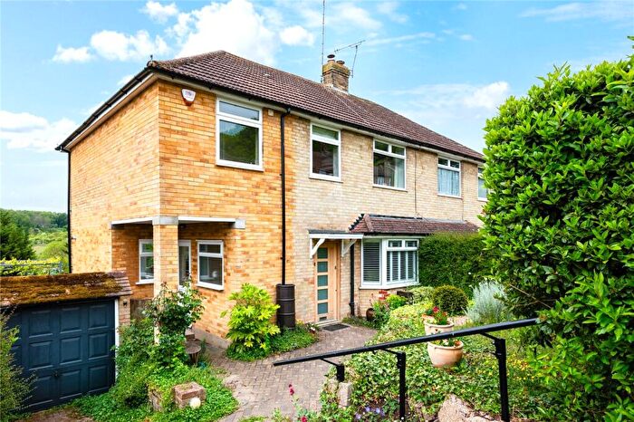 3 Bedroom Semi-Detached House For Sale In The Readens, Banstead, Surrey, SM7