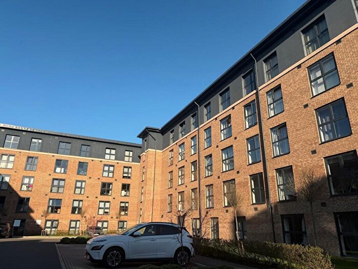 1 Bedroom Flat To Rent In Strutt House, Erasmus Drive, DE1