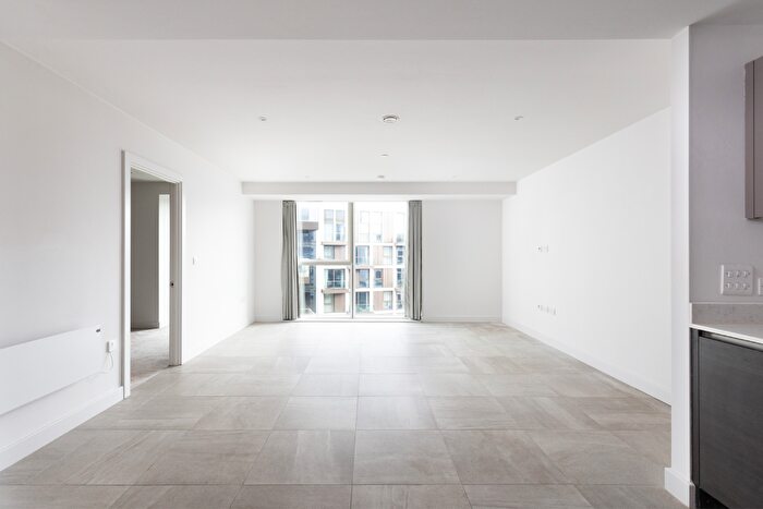 1 Bedroom Apartment To Rent In Angel Gardens, Manchester, Greater Manchester, M4