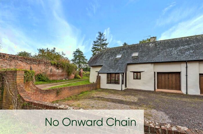 4 Bedroom Barn Conversion For Sale In Plymtree, Cullompton, EX15