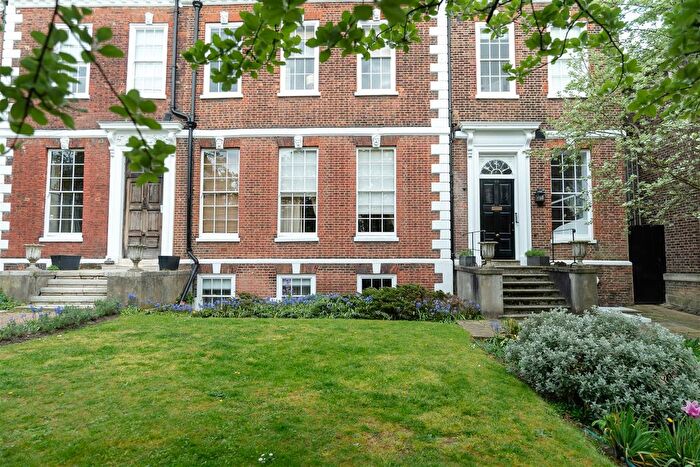 2 Bedroom Flat For Sale In Dartmouth Row, London, SE10