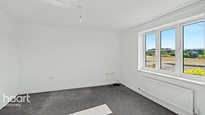 3 Bedroom Semi-Detached House For Sale In Hyton Drive, Deal, CT14