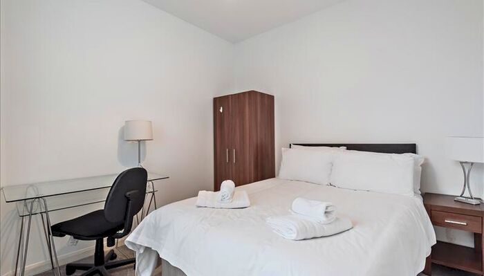 5 Bedroom Apartment To Rent In Strathmore Court, Park Road, St Johns Wood, London, NW8