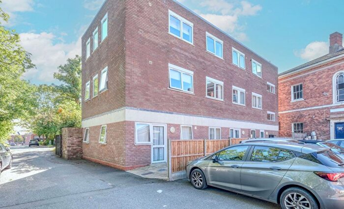 1 Bedroom Flat For Sale In Herbert Street, Redditch, B98