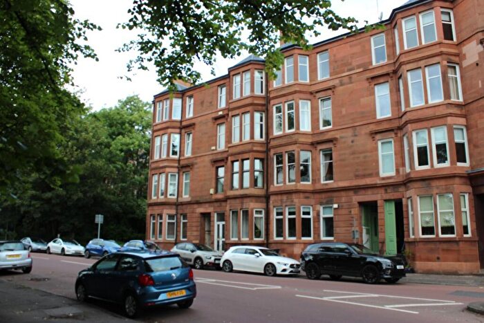 2 Bedroom Flat To Rent In Broomhill Drive, Broomhill, Glasgow, G11