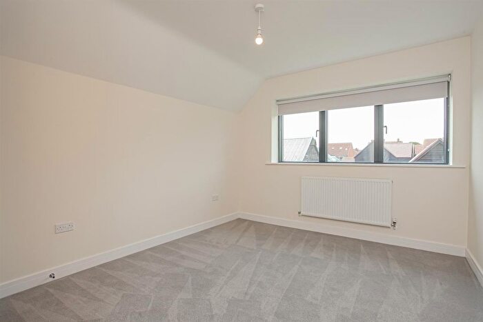 4 Bedroom Detached House To Rent In , Aster Close, Didcot, OX11