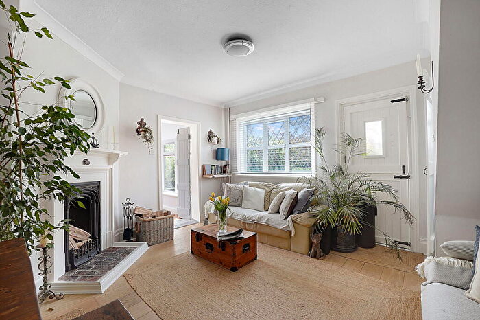 3 Bedroom Semi Detached House To Rent In The Street, Mereworth, Maidstone, ME18