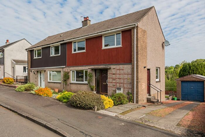 3 Bedroom Villa For Sale In Langside Drive, Kilbarchan, PA10