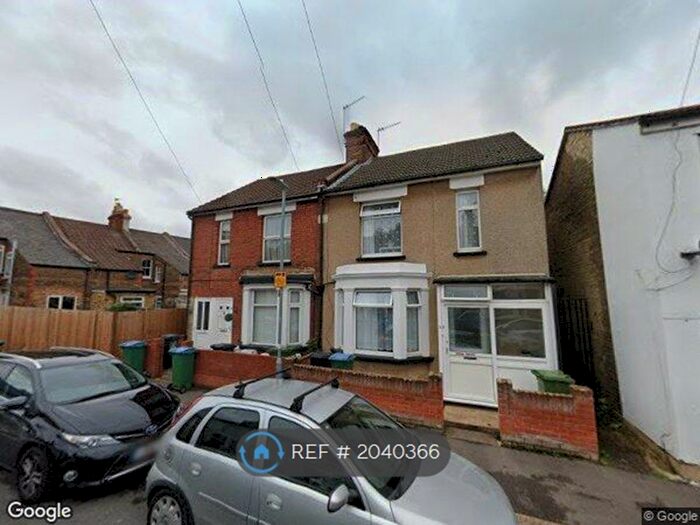 3 Bedroom Semi-Detached House To Rent In Milton Street, Watford, WD24