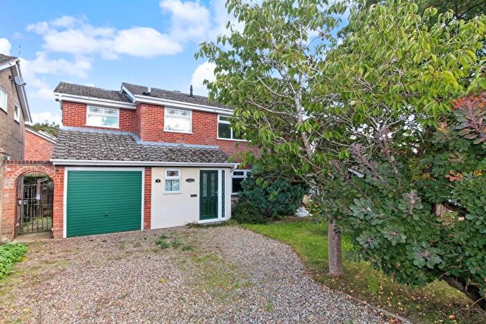 5 Bedroom Detached House For Sale In Laburnum Avenue, Taverham, Norwich, NR8