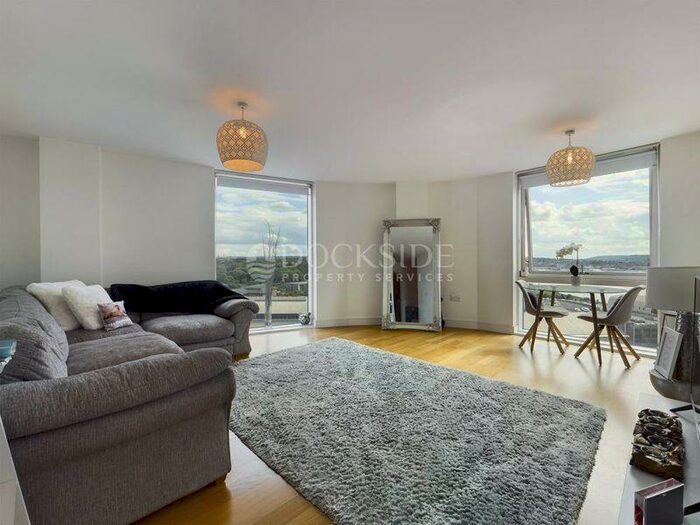 1 Bedroom Detached House To Rent In Dock Head Road, Chatham, ME4